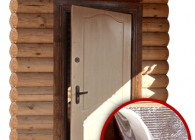 Как утеплить дверь в бане с помощью дополнительной деревянной рамы или тепловой шторы